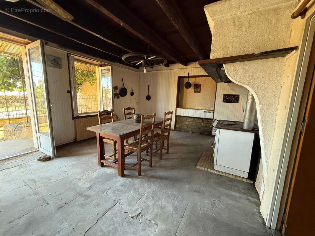 Maison 400 m² à Chatillon-Sur-Saone  - photo 5