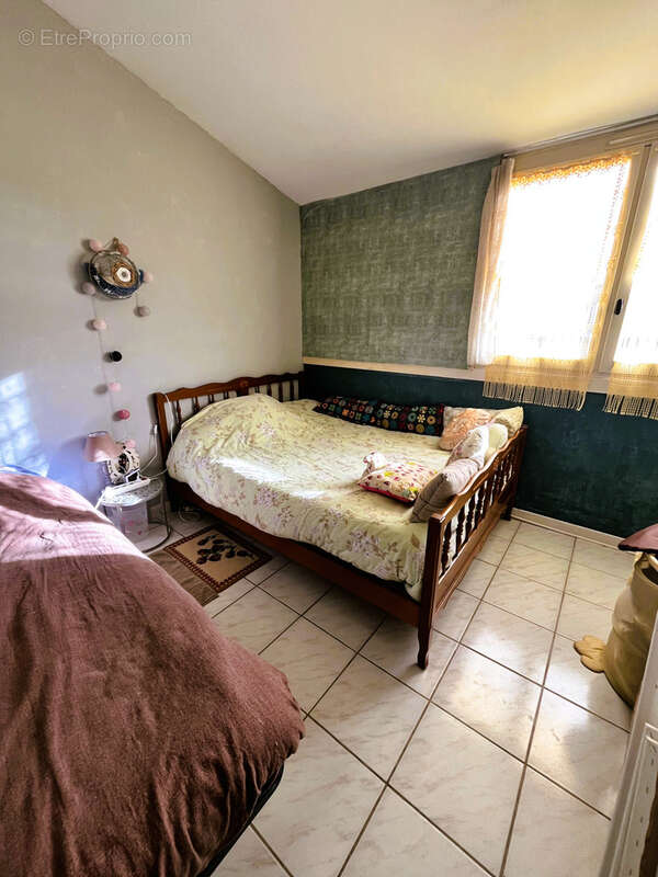 Maison à LA TOUR-DU-CRIEU