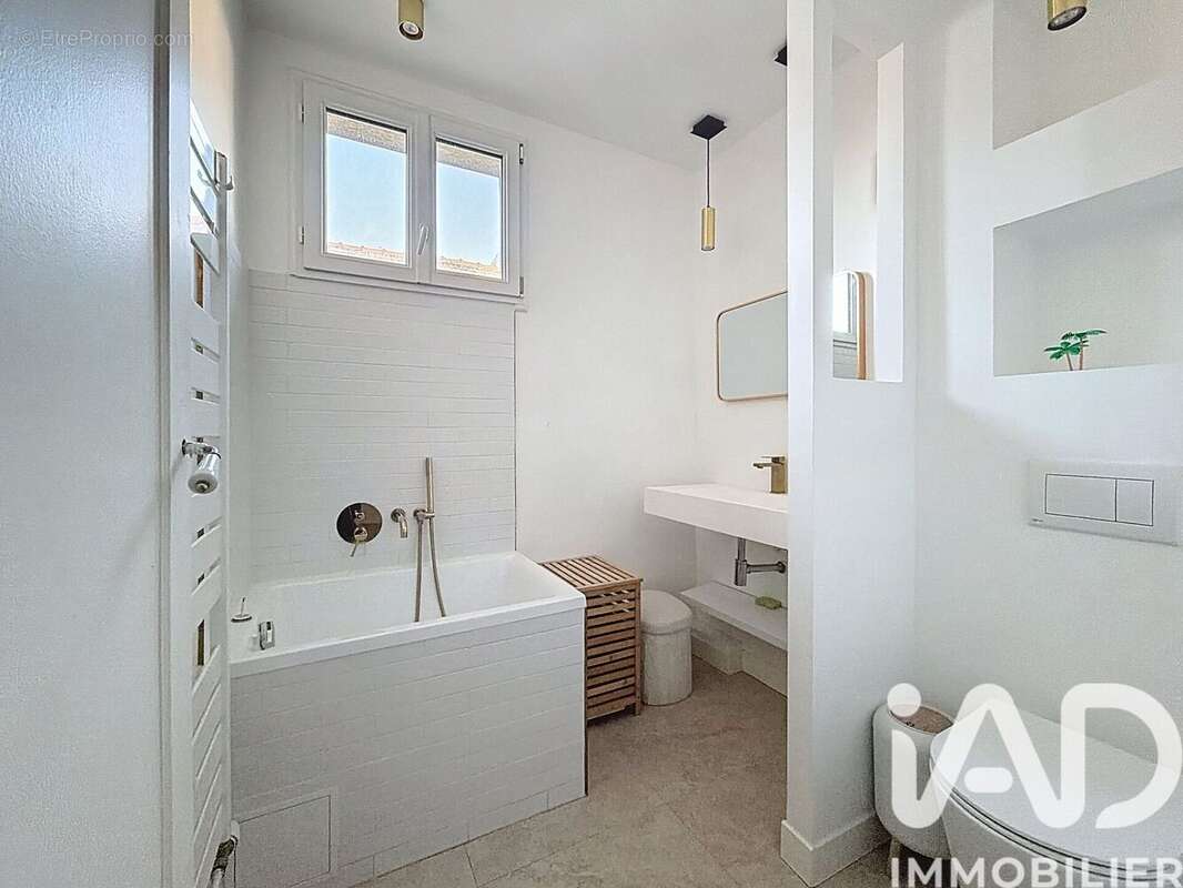 Photo 9 - Maison à LA GARENNE-COLOMBES