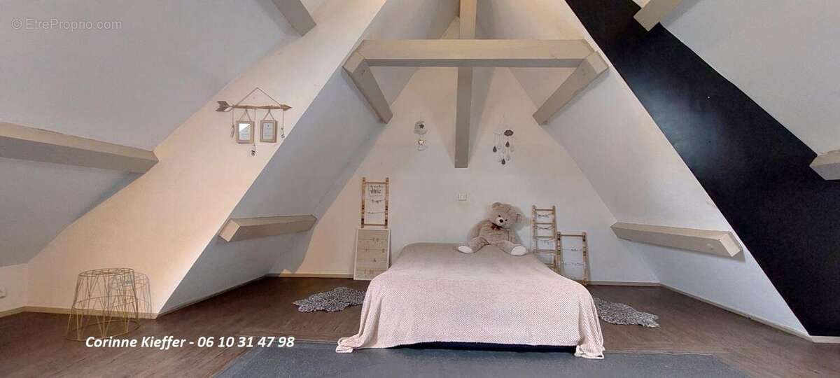Maison 528 m² à Montlignon  - photo 12