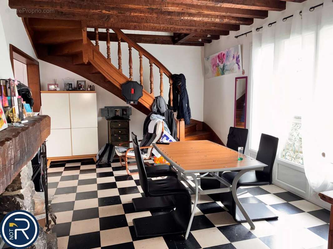 Maison à LAVAL
