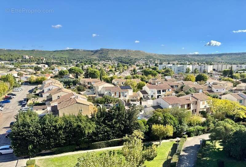 Appartement à ROGNAC