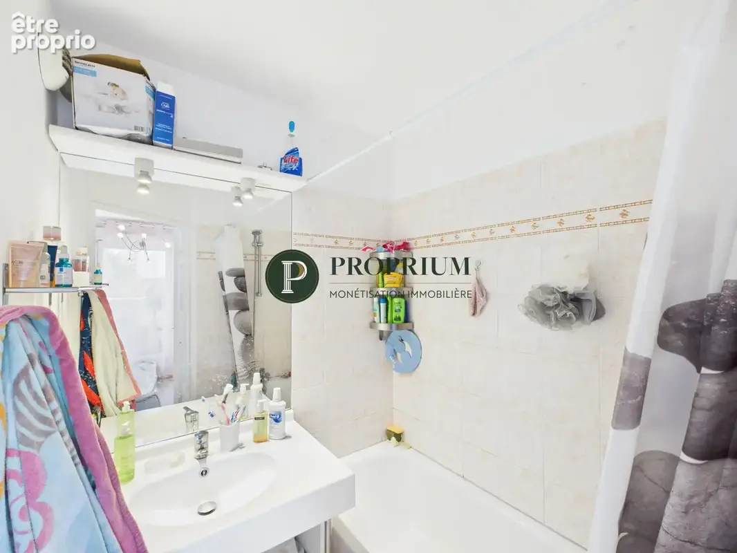 Appartement 2 pièces 42 m² à vendre à Saint-Ouen (93400) - photo 4