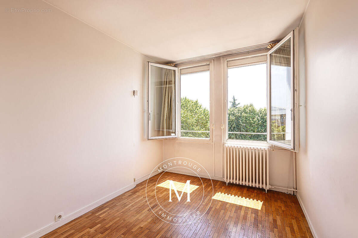 Appartement à MONTROUGE