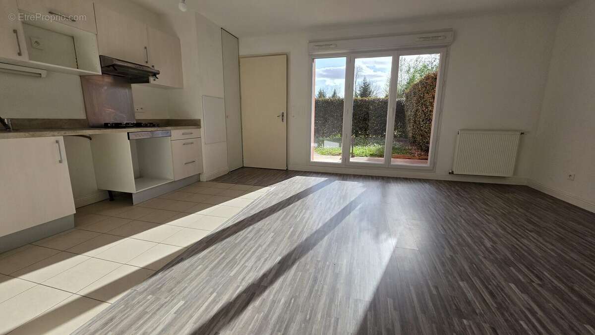 Appartement à VILLENAVE-D'ORNON