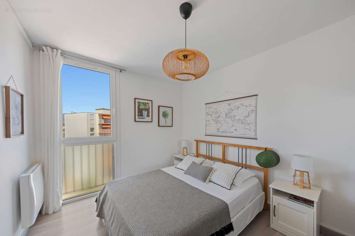 Appartement 56 m² à Toulon  - photo 6