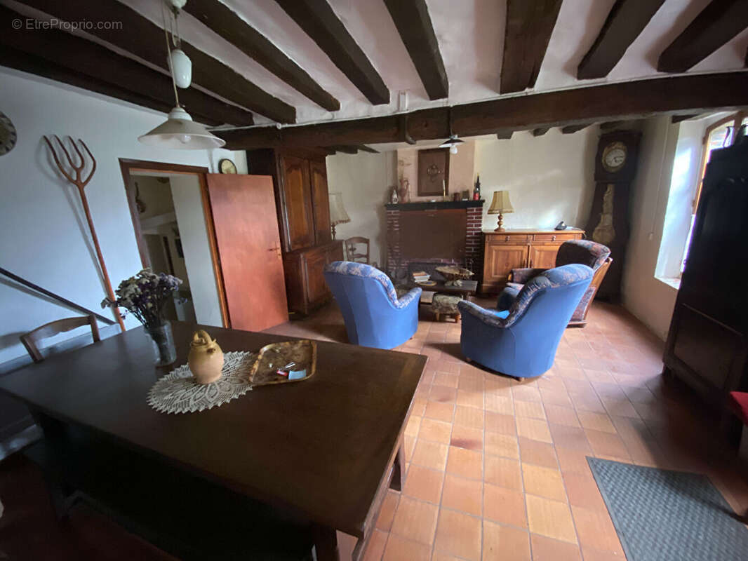 Maison à DEHAULT