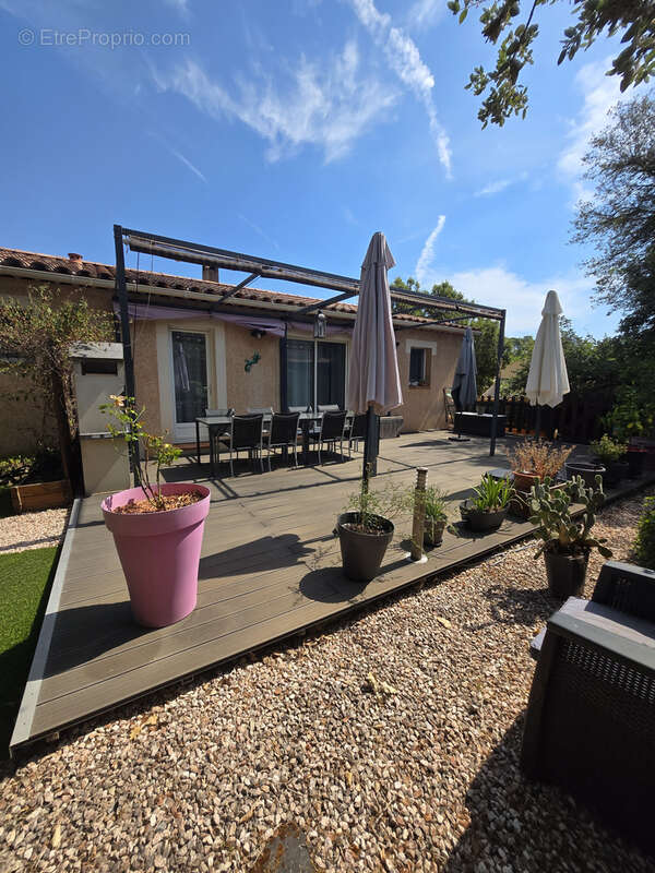 Maison à CAMPS-LA-SOURCE