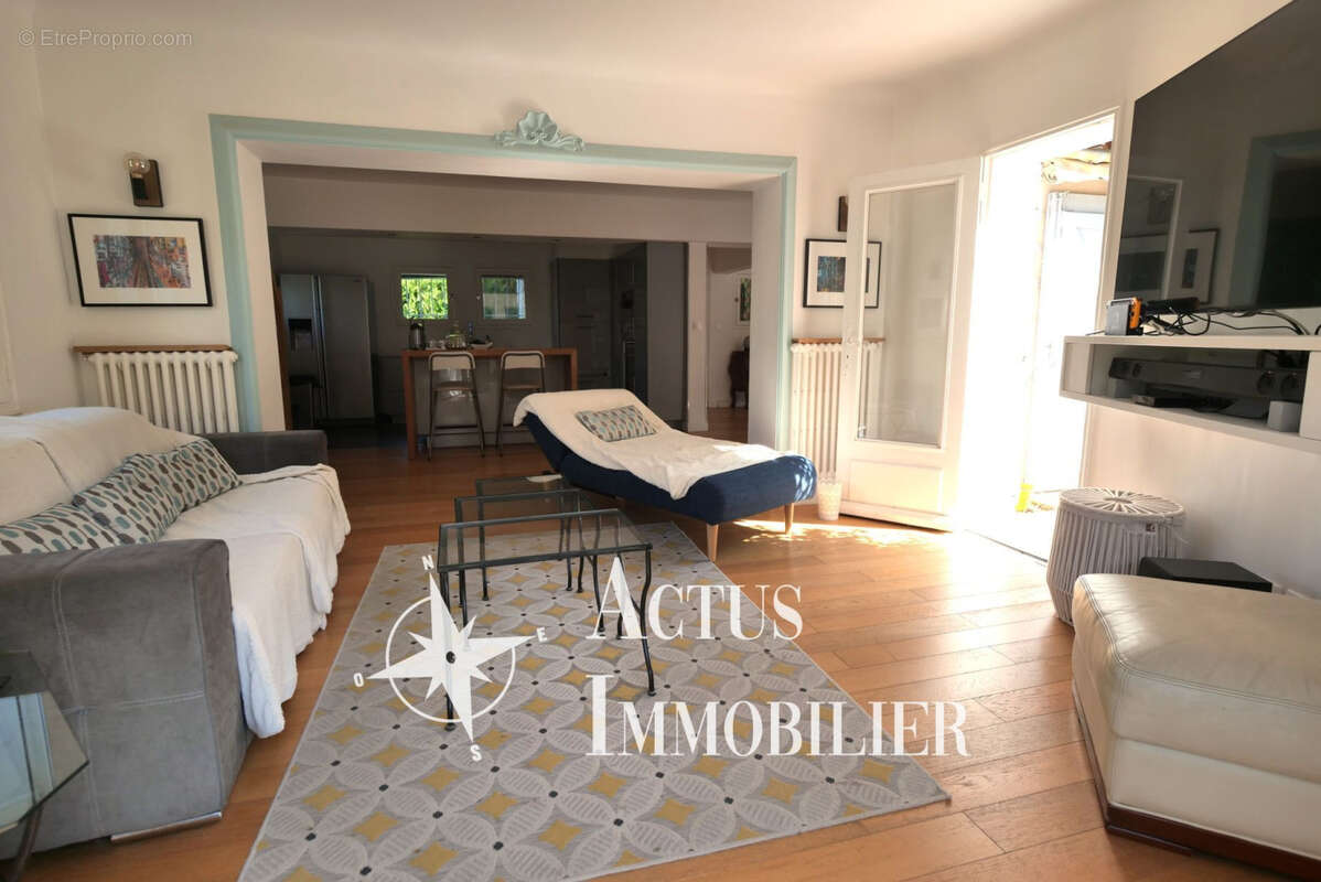 Maison à SALON-DE-PROVENCE