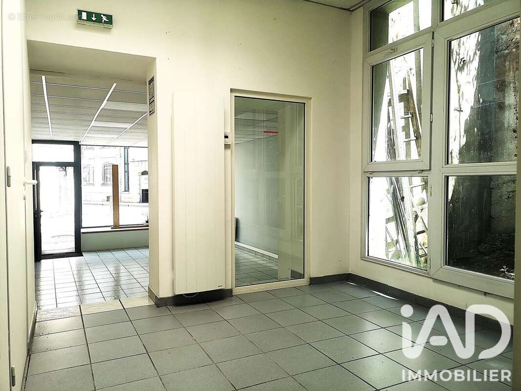 Commerce 52 m² à Quimper  - photo 5