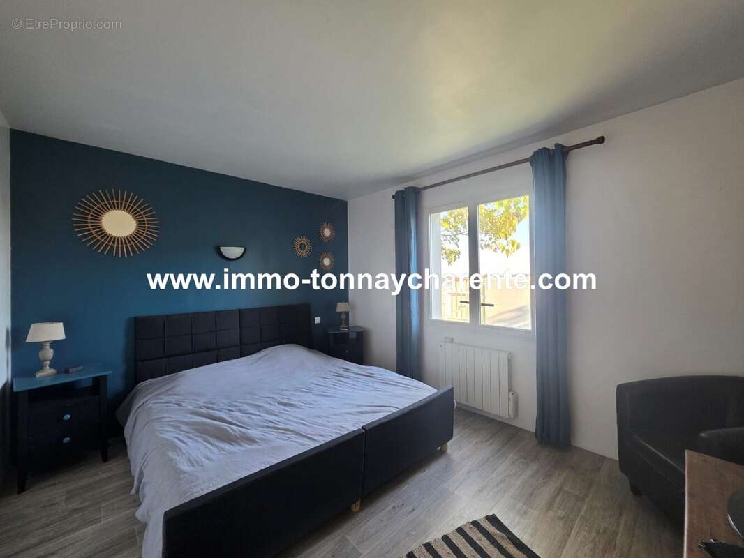 Maison à TONNAY-CHARENTE