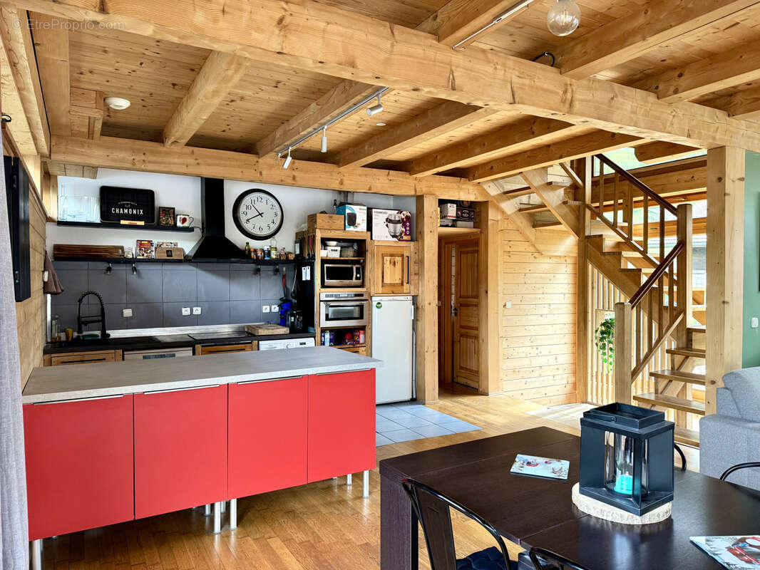 Maison à BONNEVILLE