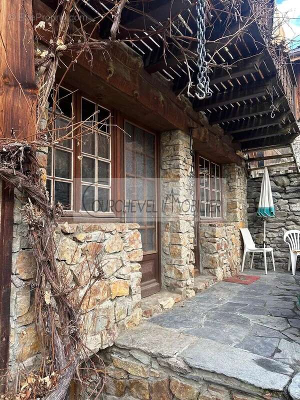 Maison à LA PERRIERE