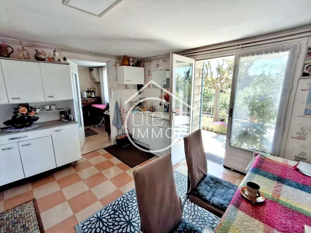 Maison à MOULEYDIER