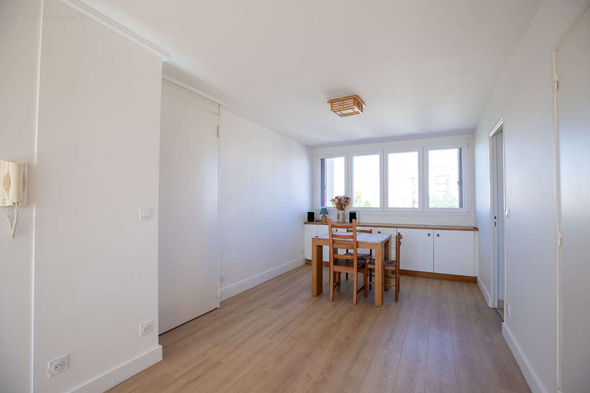 Appartement à CHATILLON