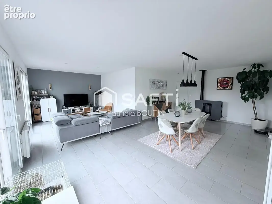 Photo 1 - Maison à BENET