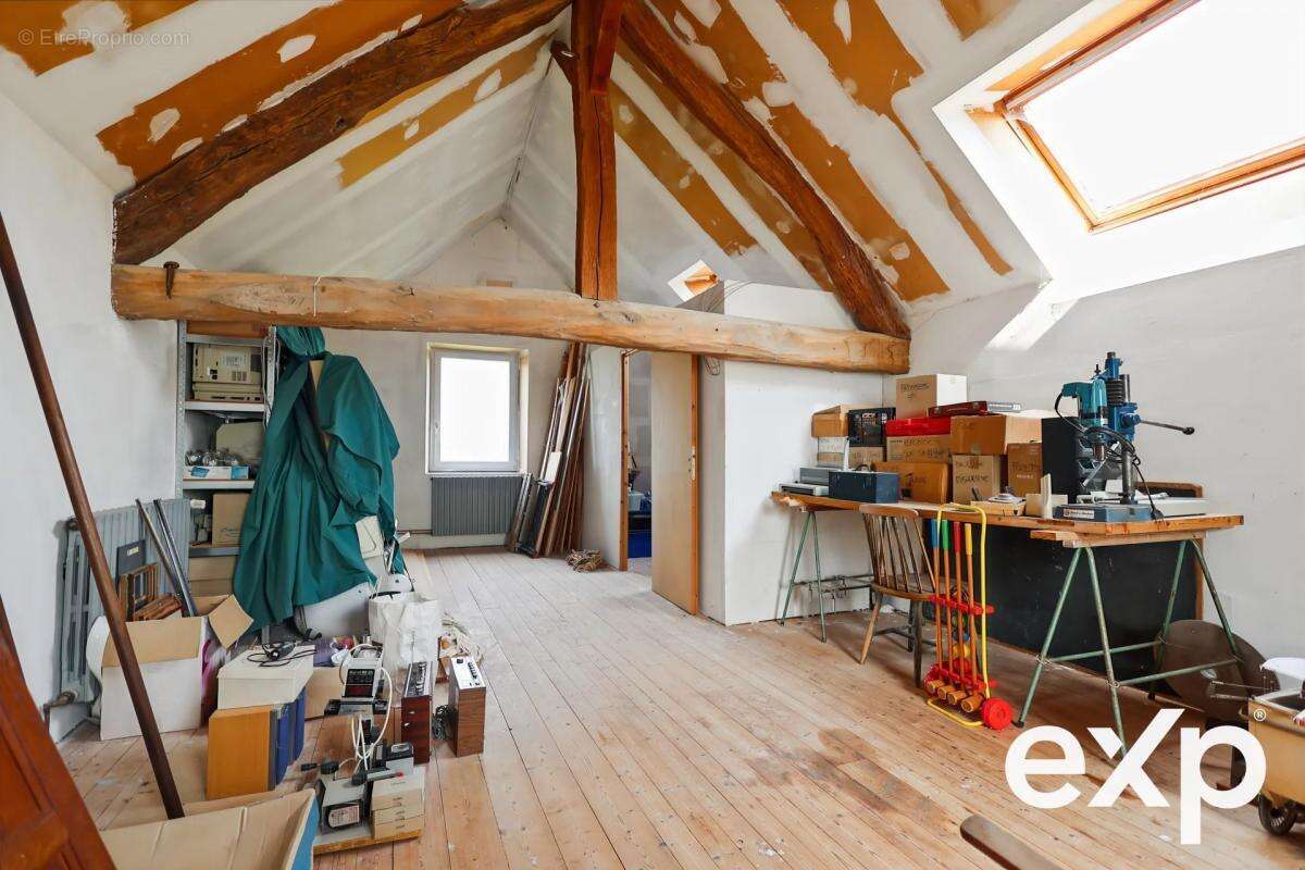 Maison à MONTFERRAND-LE-CHATEAU