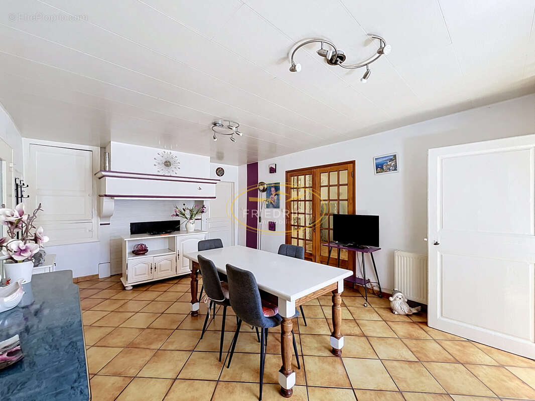 Maison à DEMANGE-AUX-EAUX
