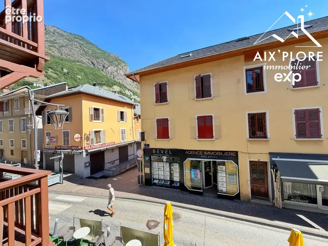 Appartement 40 m² à Saint-Jean-De-Maurienne  - photo 6