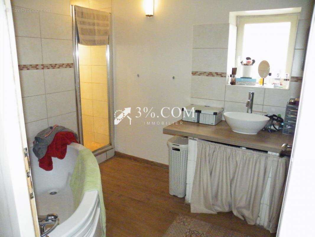 Maison à HOUPLIN-ANCOISNE