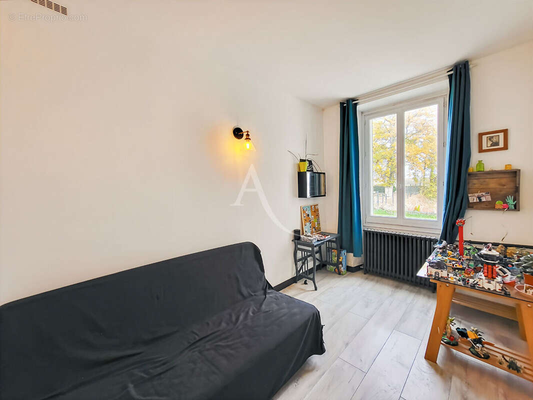 Maison à BRIE-COMTE-ROBERT