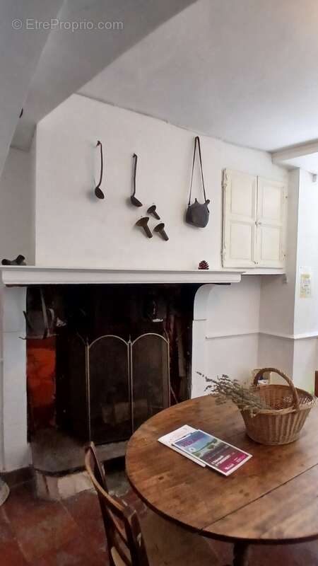 Charmante maison en pierres, pleine de caractère. - photo 7