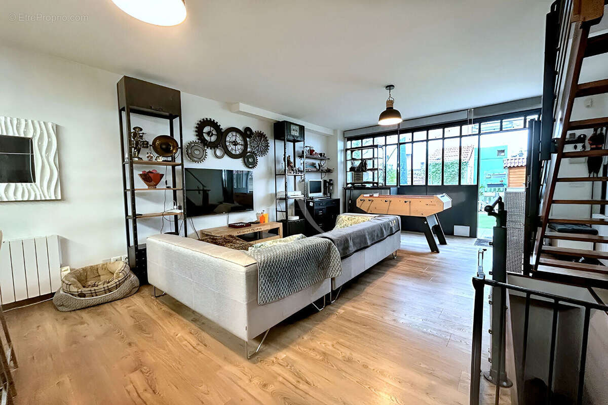 Appartement à VITRY-SUR-SEINE