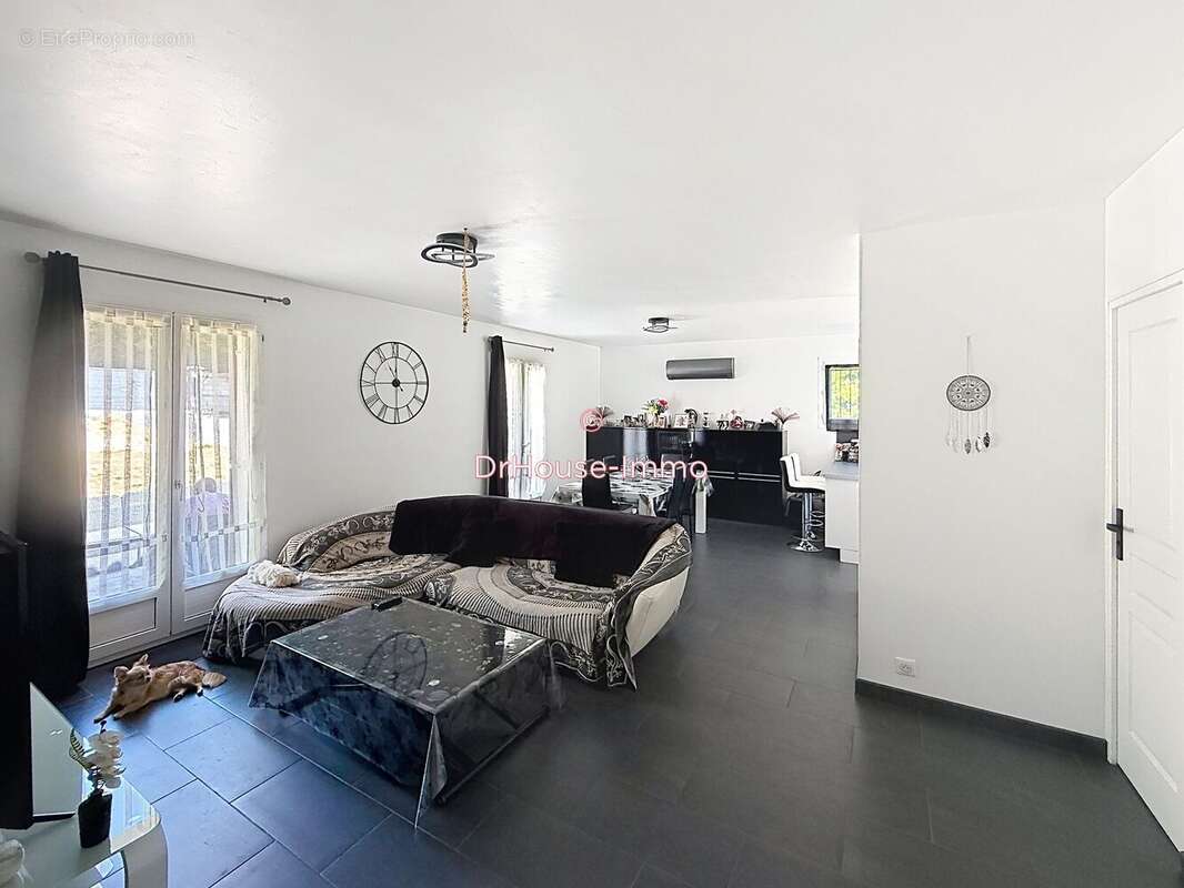 Maison 128 m² à Coulounieix-Chamiers  - photo 3