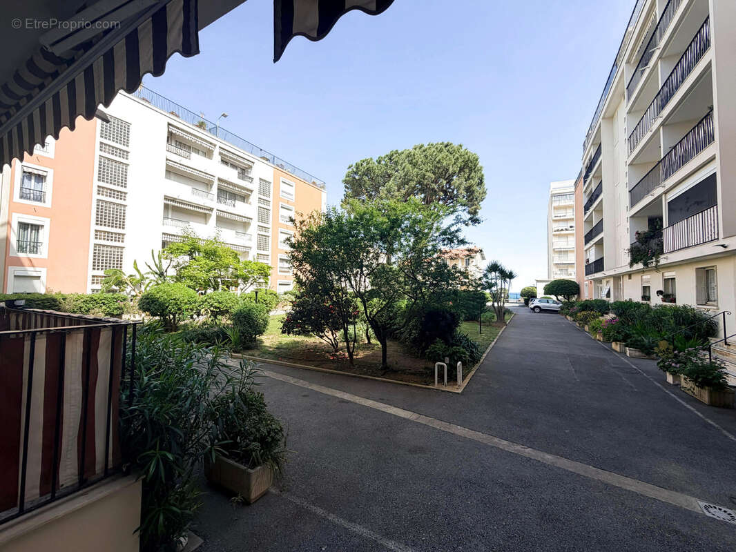 Appartement à ROQUEBRUNE-CAP-MARTIN