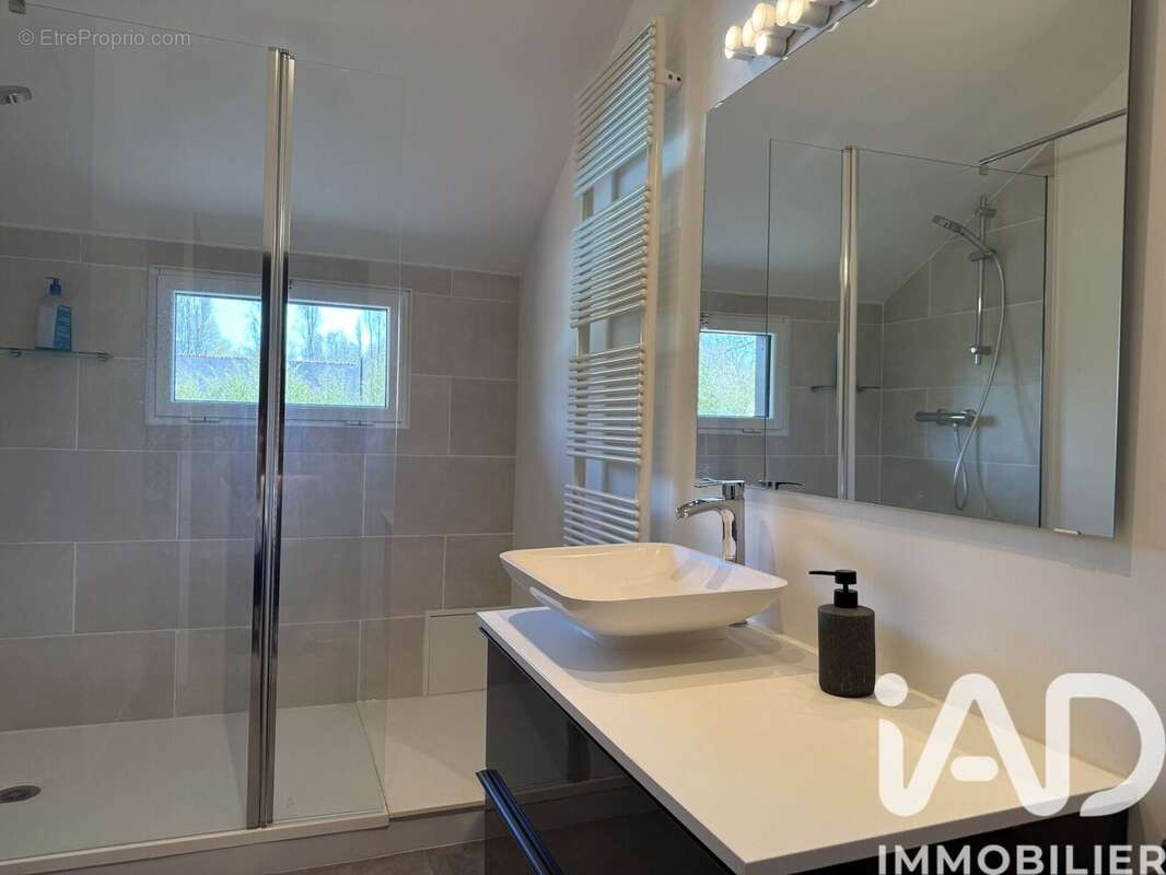 Photo 5 - Maison à HERIC