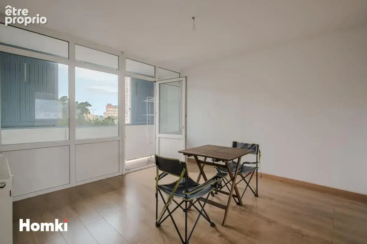 Appartement T4 de 73 m² à Toulon 83000, Avenue de l'Infanterie de Marine - photo 5