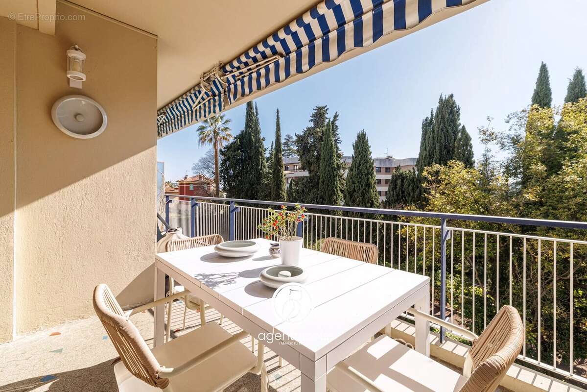 Appartement à NICE