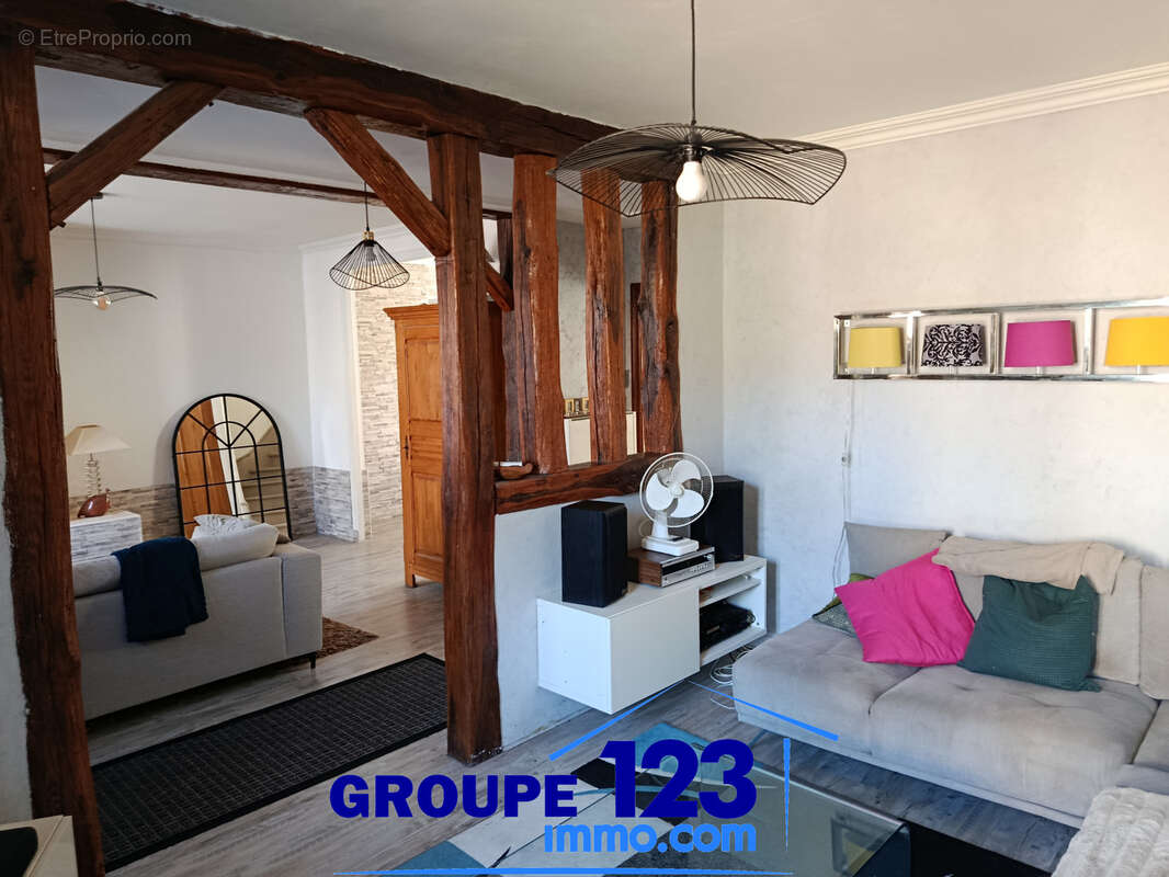 Maison centre village 3 ou 5 chambres avec jardin. - photo 4