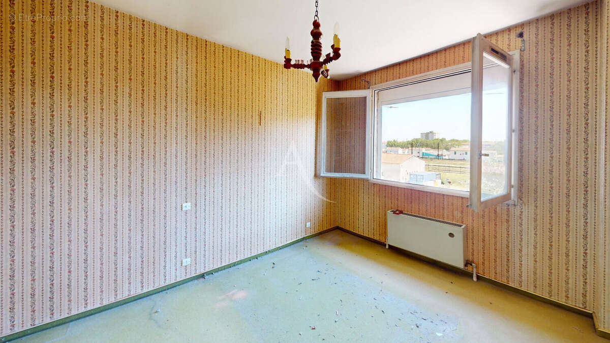 A VENDRE - Maison Nîmes 4 pièce(s) 90.20 m2 - photo 13