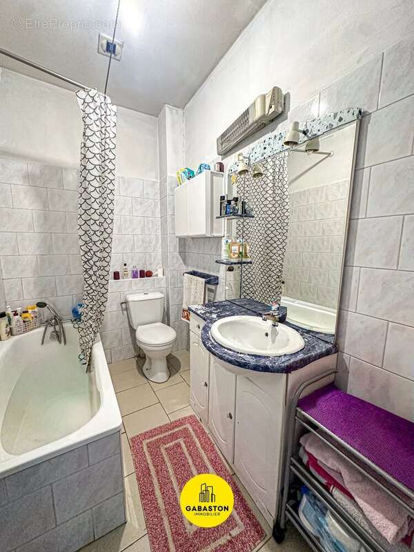 Appartement à MARSEILLE-13E