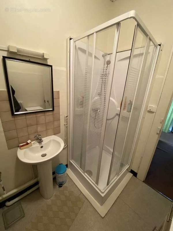 Appartement à AVESNES-SUR-HELPE