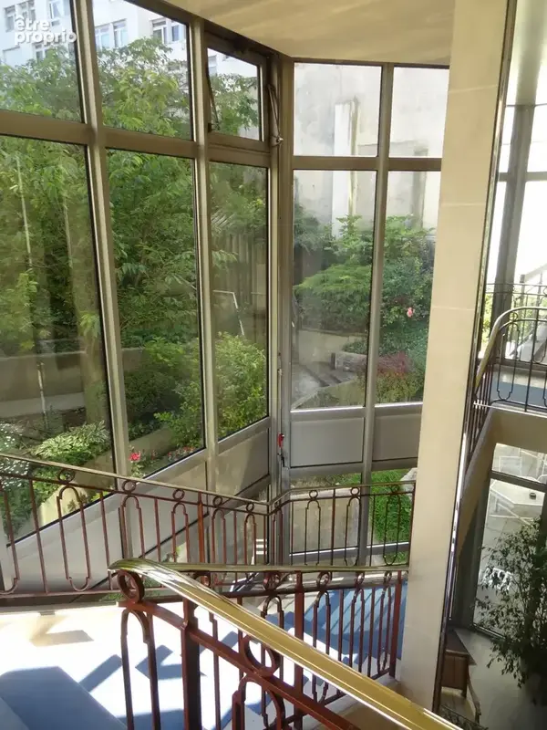Appartement 1 pièce 32 m² à vendre à Paris-15e (75015) - photo 4