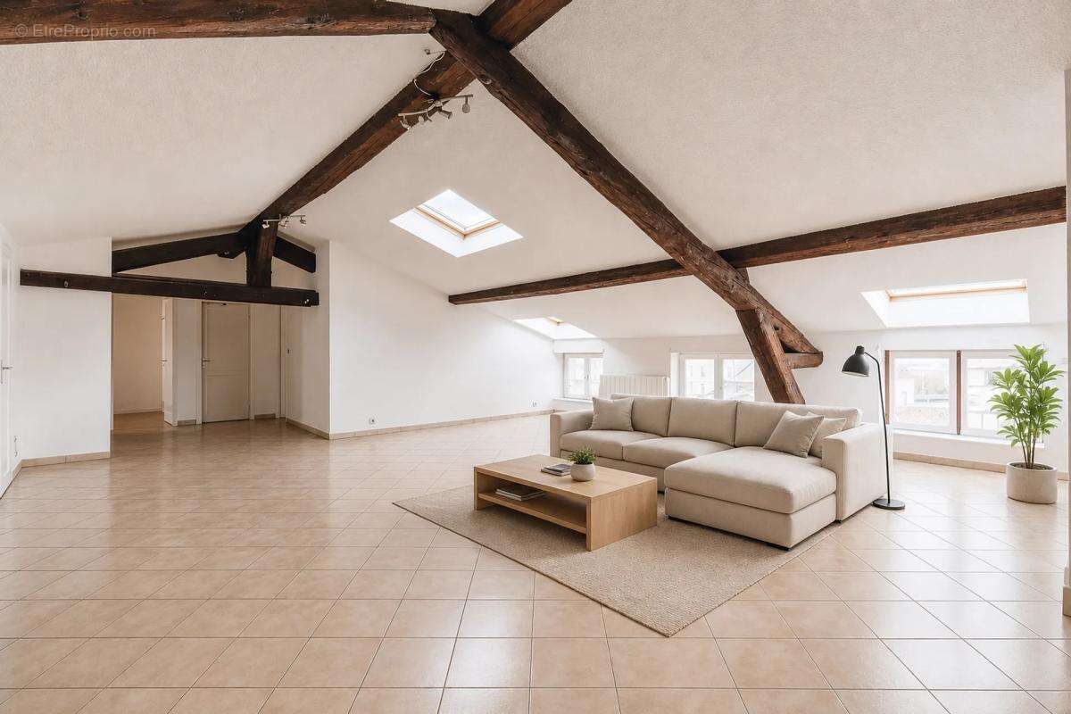 Charmant Appartement T4 de 113m² au sol - Dernier étage - Lumineux - photo 8