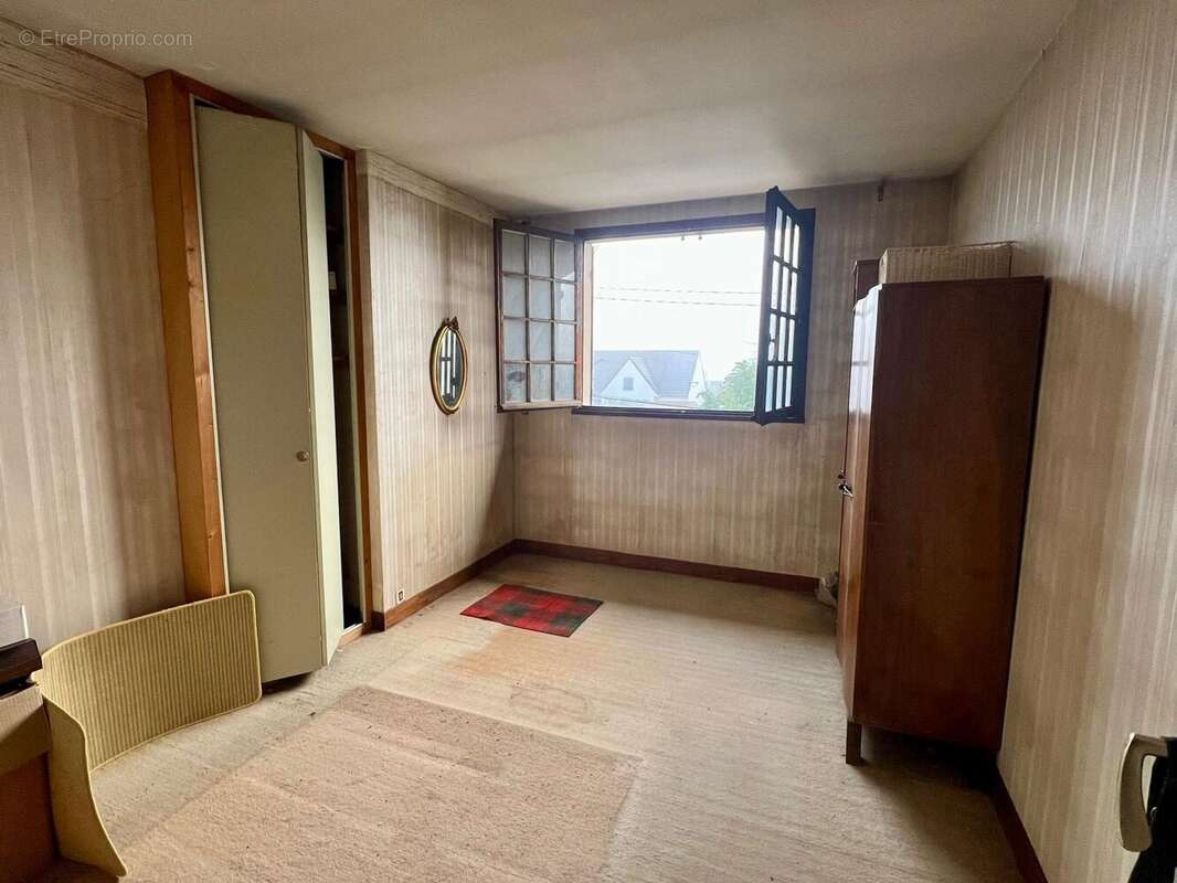 Maison à COMBS-LA-VILLE