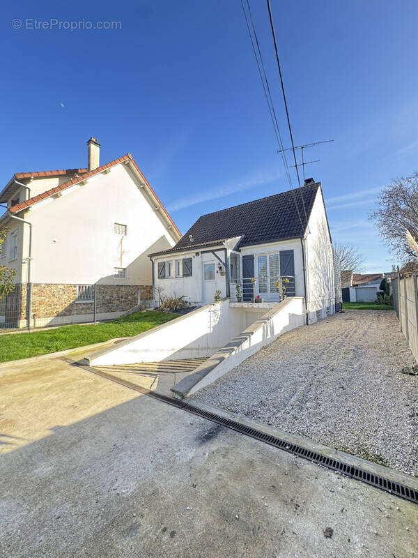 Maison à MITRY-MORY