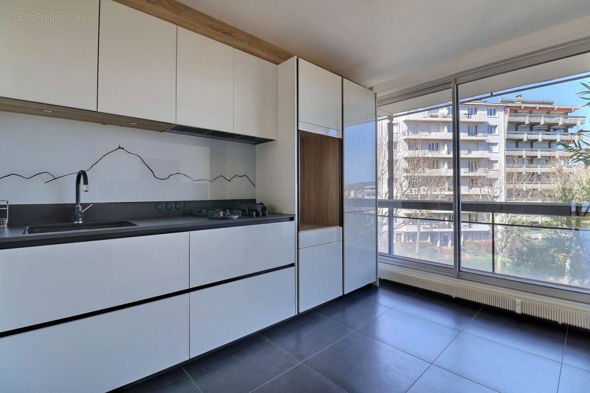 Appartement 84 m² à Chamalieres  - photo 3