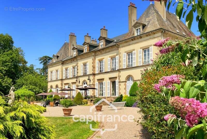 Maison à YGRANDE