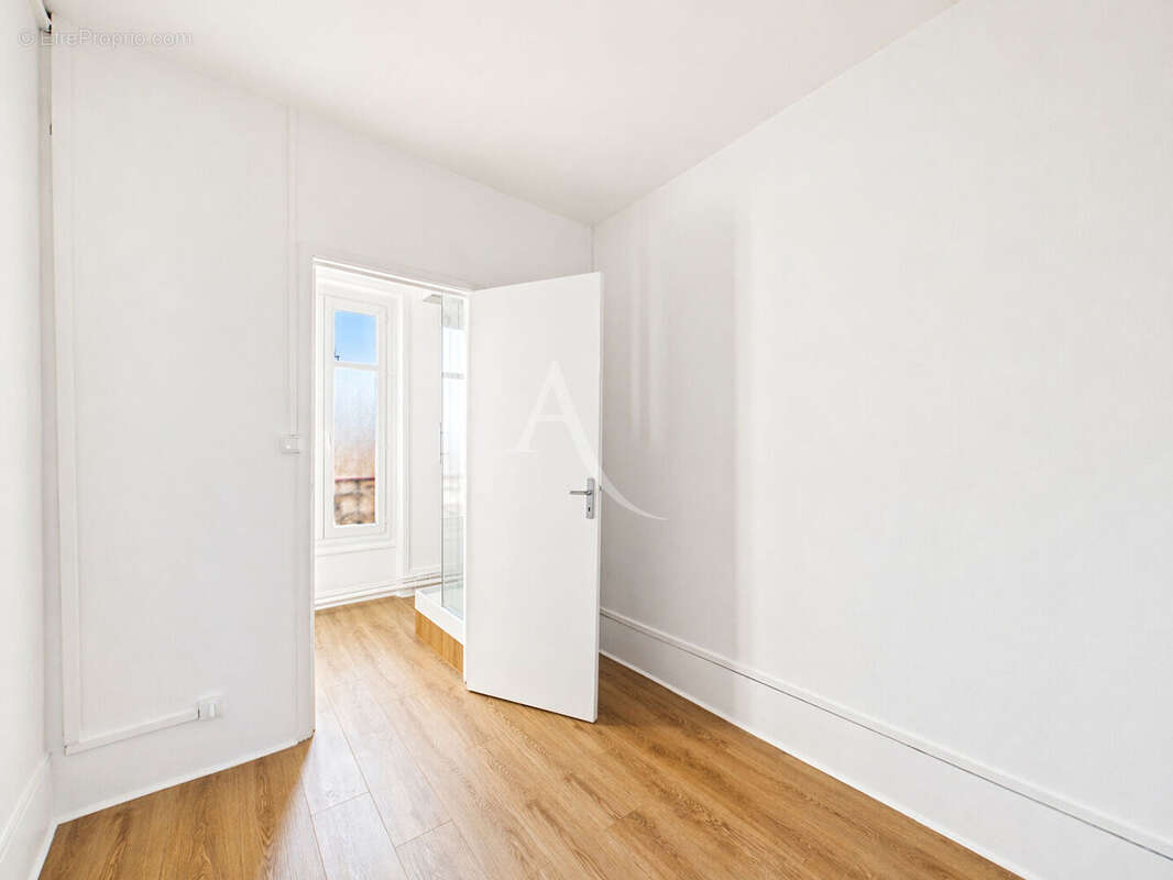 Appartement Ivry Sur Seine 2 pièce(s) 38,33m² - photo 3