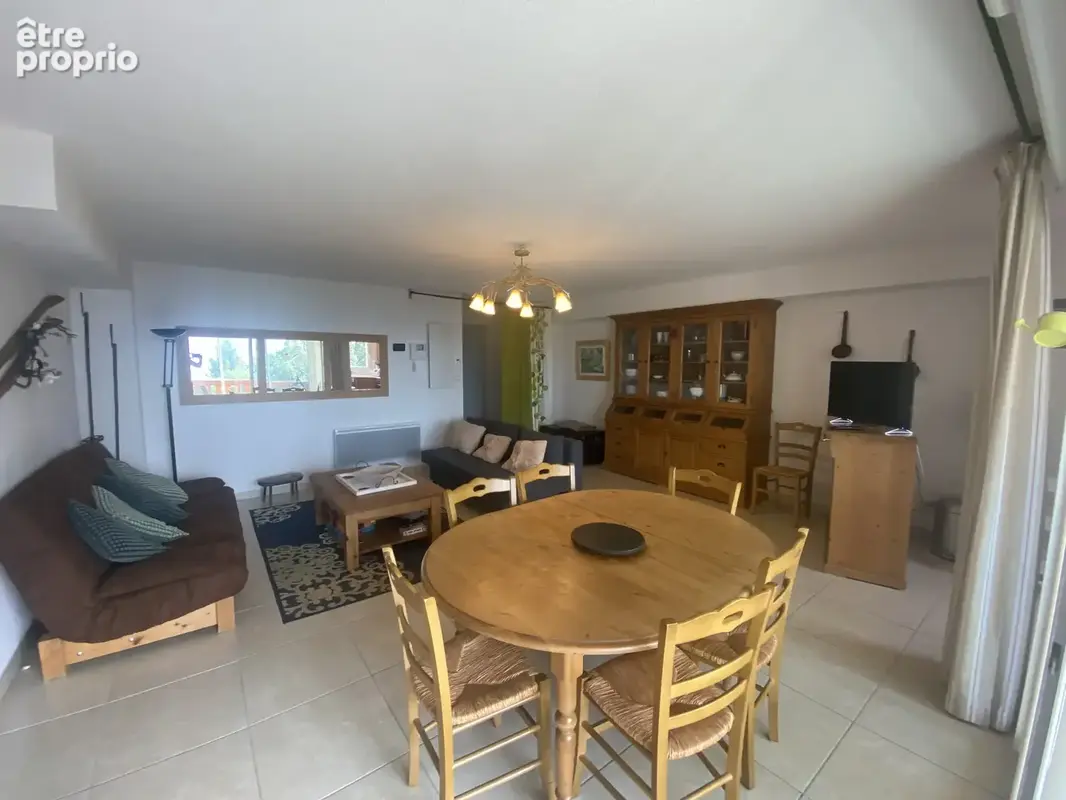 FONT-ROMEU - Magnifique appartement T3 avec loggia offrant une superbe vue - photo 5
