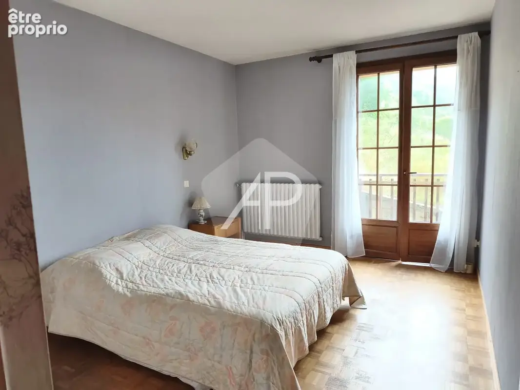 Maison 155 m² à Villar-Saint-Pancrace  - photo 5