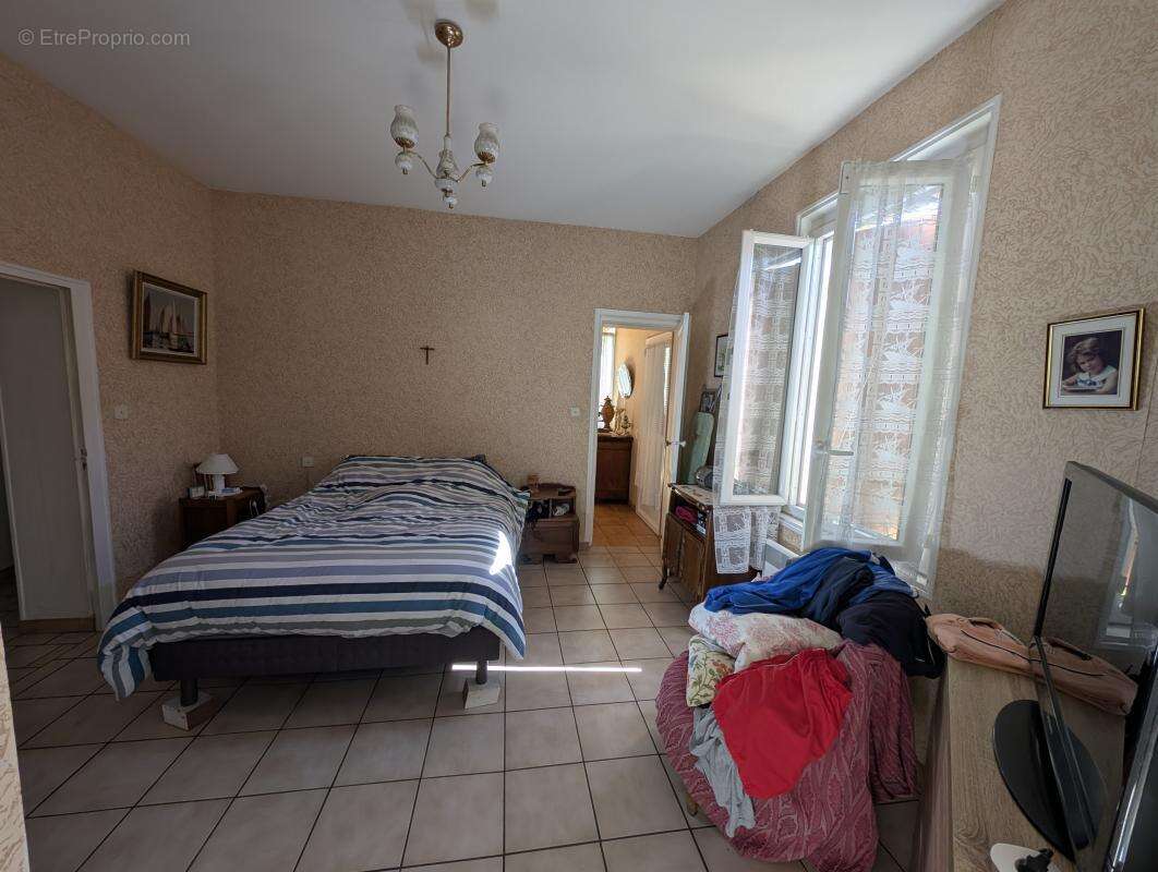 Maison à ARTIGUES-PRES-BORDEAUX