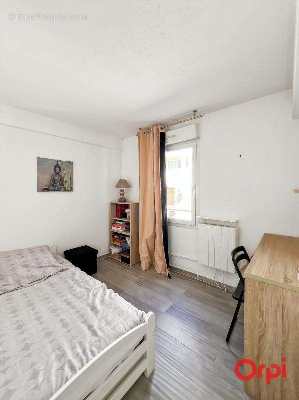 Appartement à VENELLES