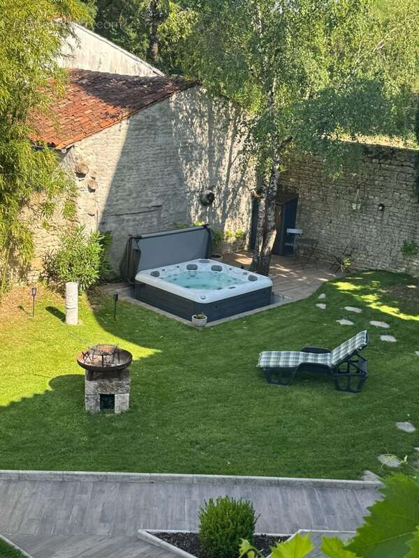 Maison 177 m² à Cherbonnieres  - photo 2