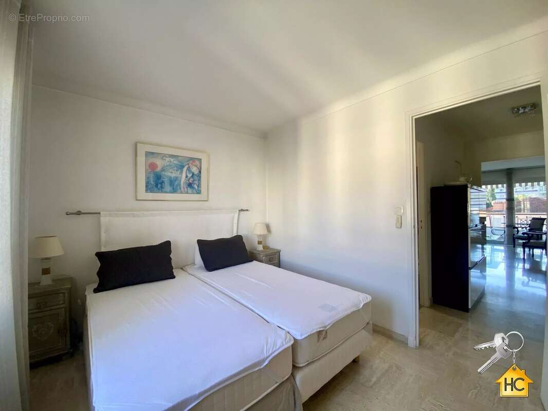 T2.Cannes Centre limite Banane - photo 8