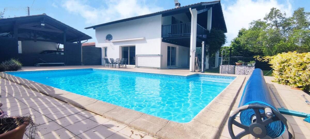 Maison à VILLEFRANQUE